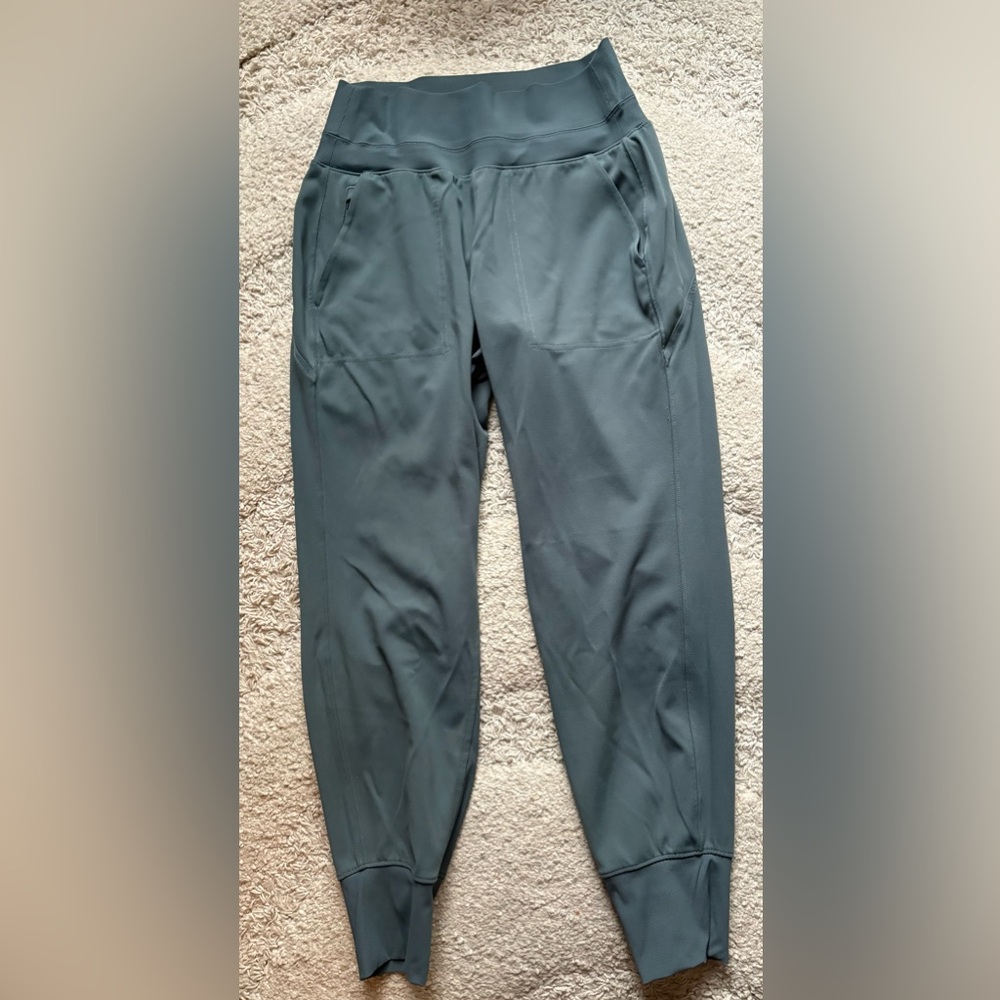 Athleta Venice Jogger Size-Small Color-Eden